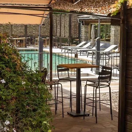 De La Restonica Hotel *