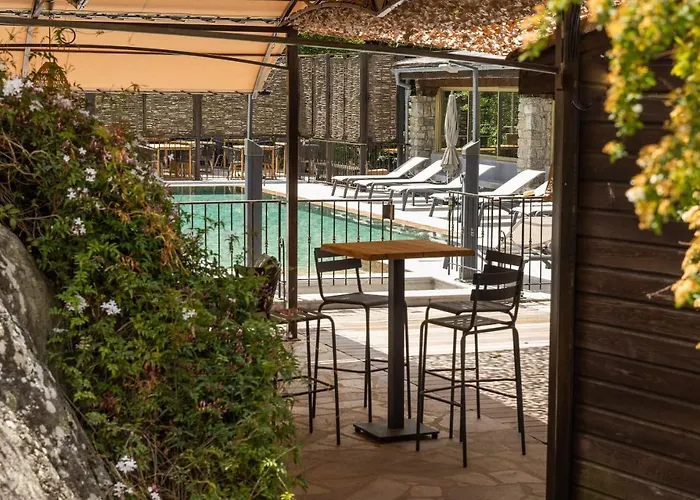 De La Restonica Hotel *