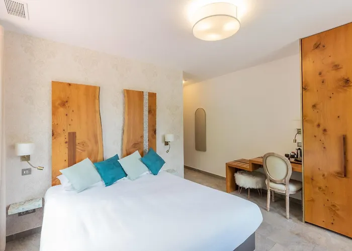 Hotel De La Restonica