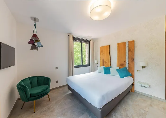 De La Restonica Hotel *