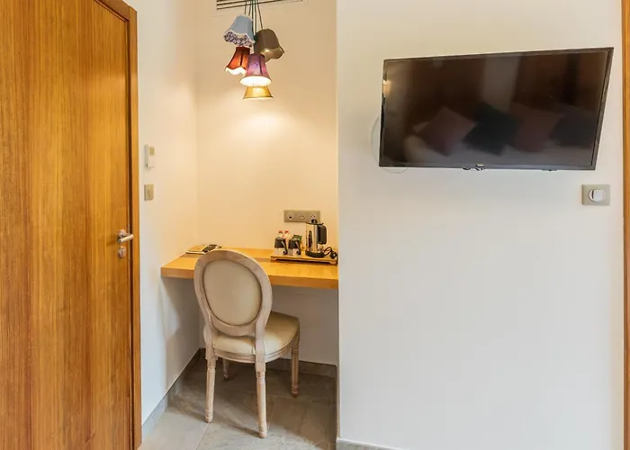 Hotel De La Restonica *