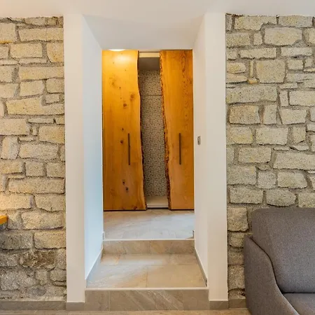 Hotell De La Restonica Corte (Corsica)