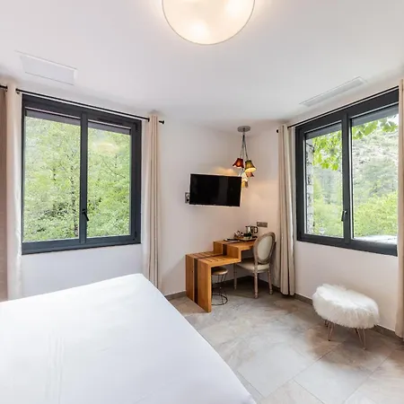 Hotell De La Restonica Corte (Corsica)