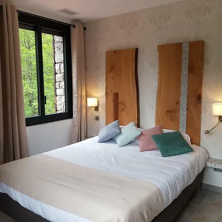 Hotell De La Restonica *