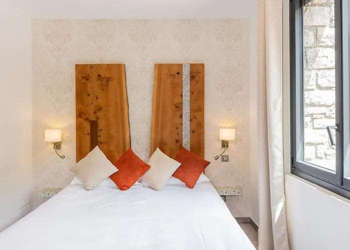 De La Restonica קורטה